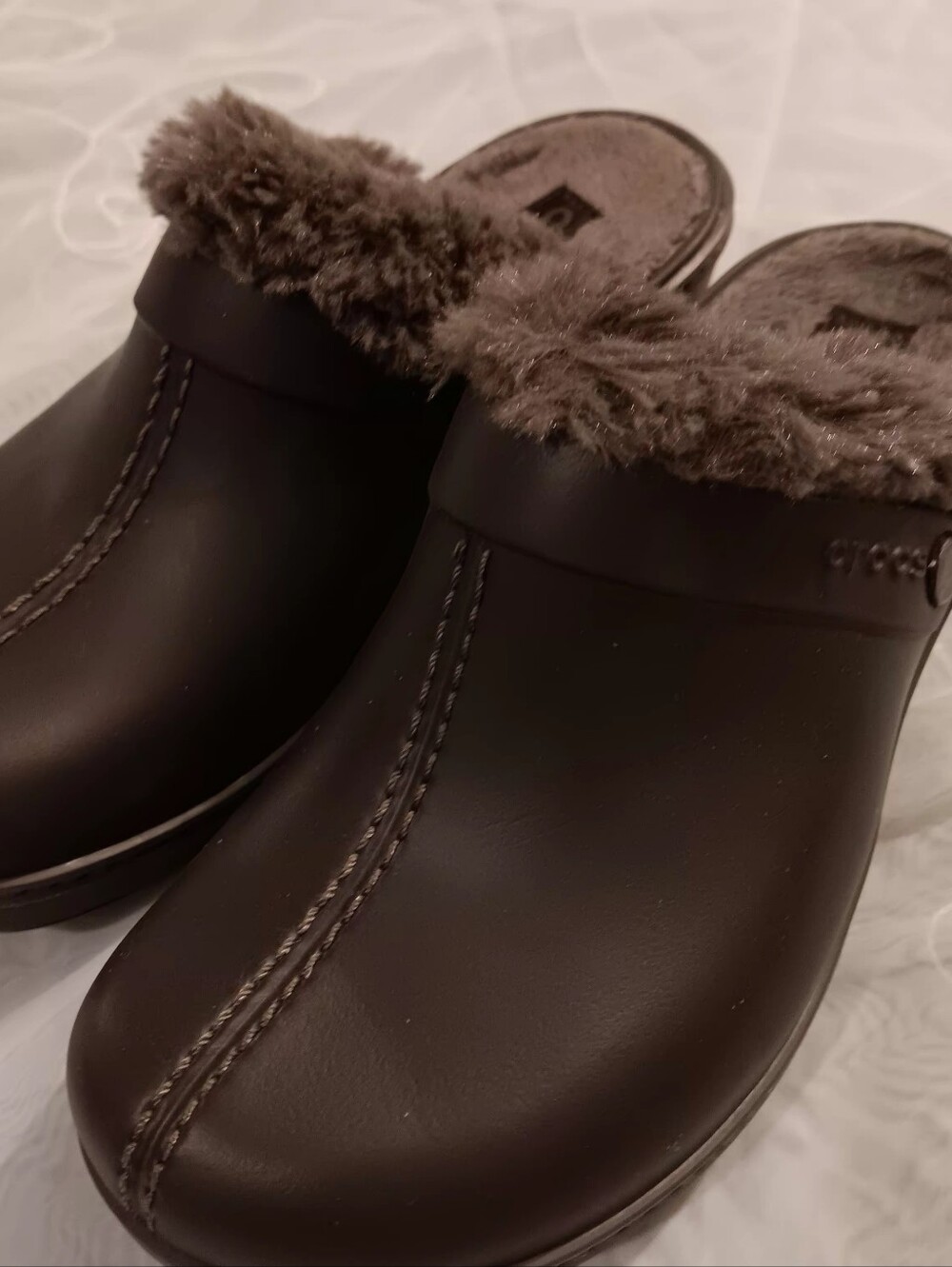 CROCS Brown Faux-Fur Lined Slip-On Clog Mule Women Size 6 Casualcore Brown